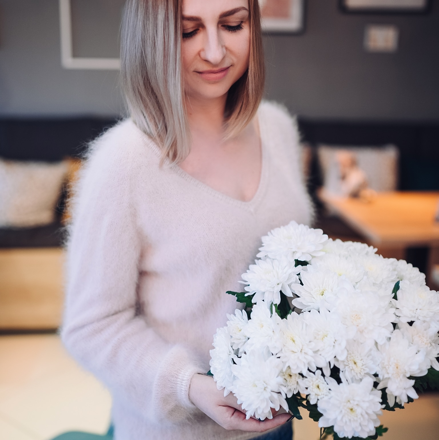 Описание "Allure pullover"