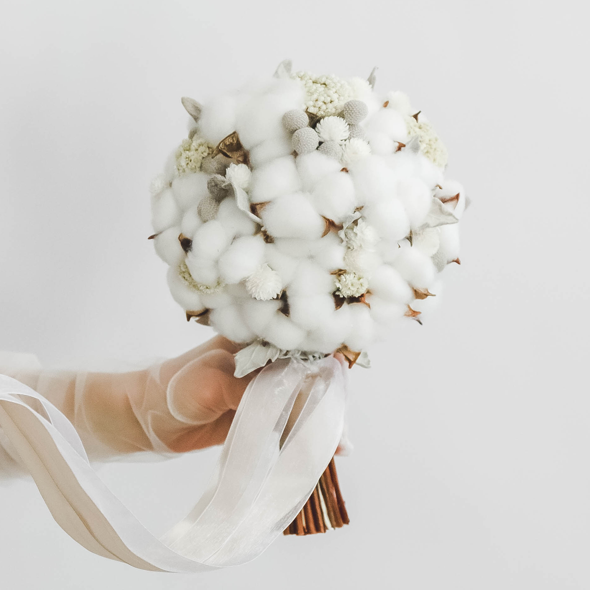 Свадебный букет из сухоцветов WHITE GREY