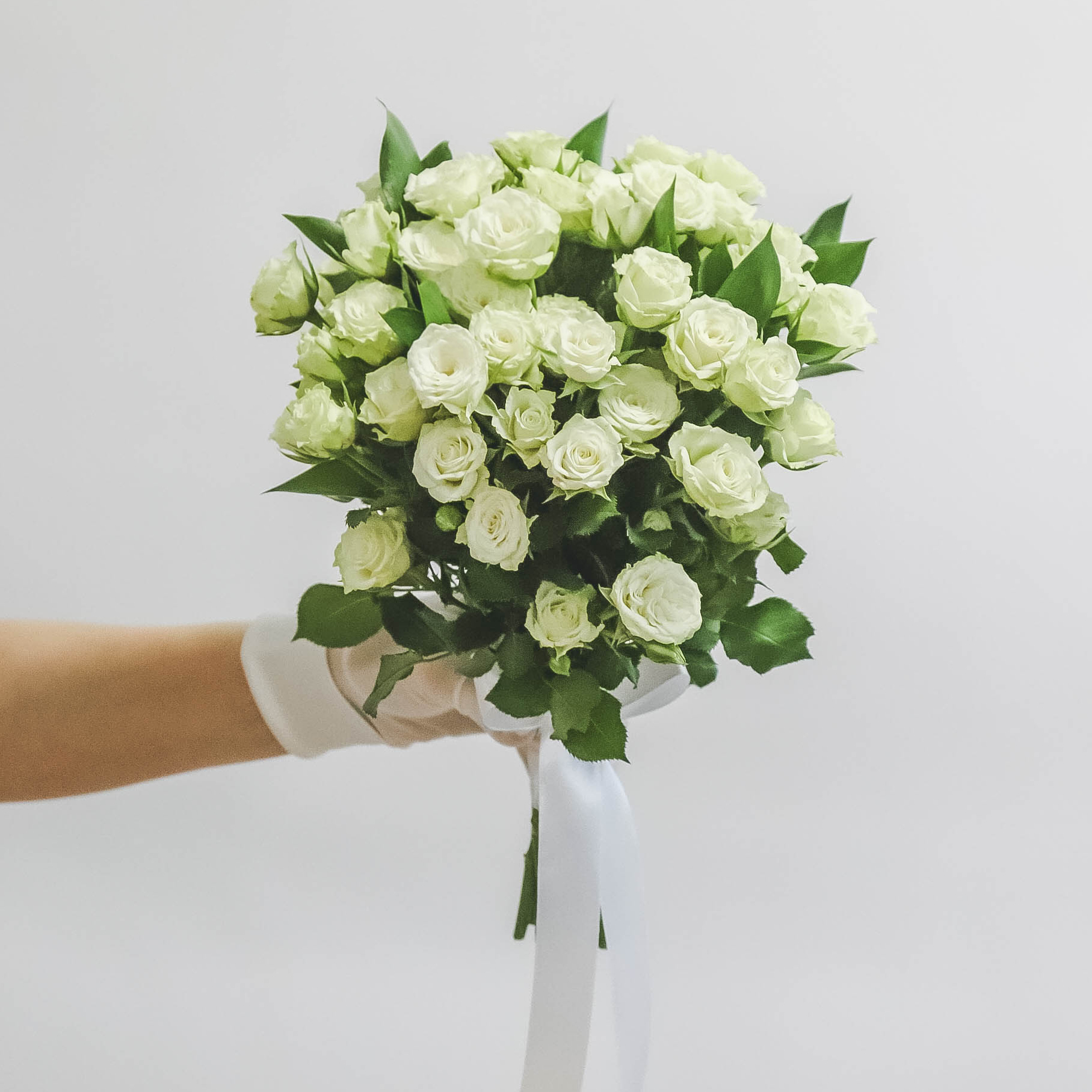 Cвадебный букет из роз SPRAY WHITE GREEN