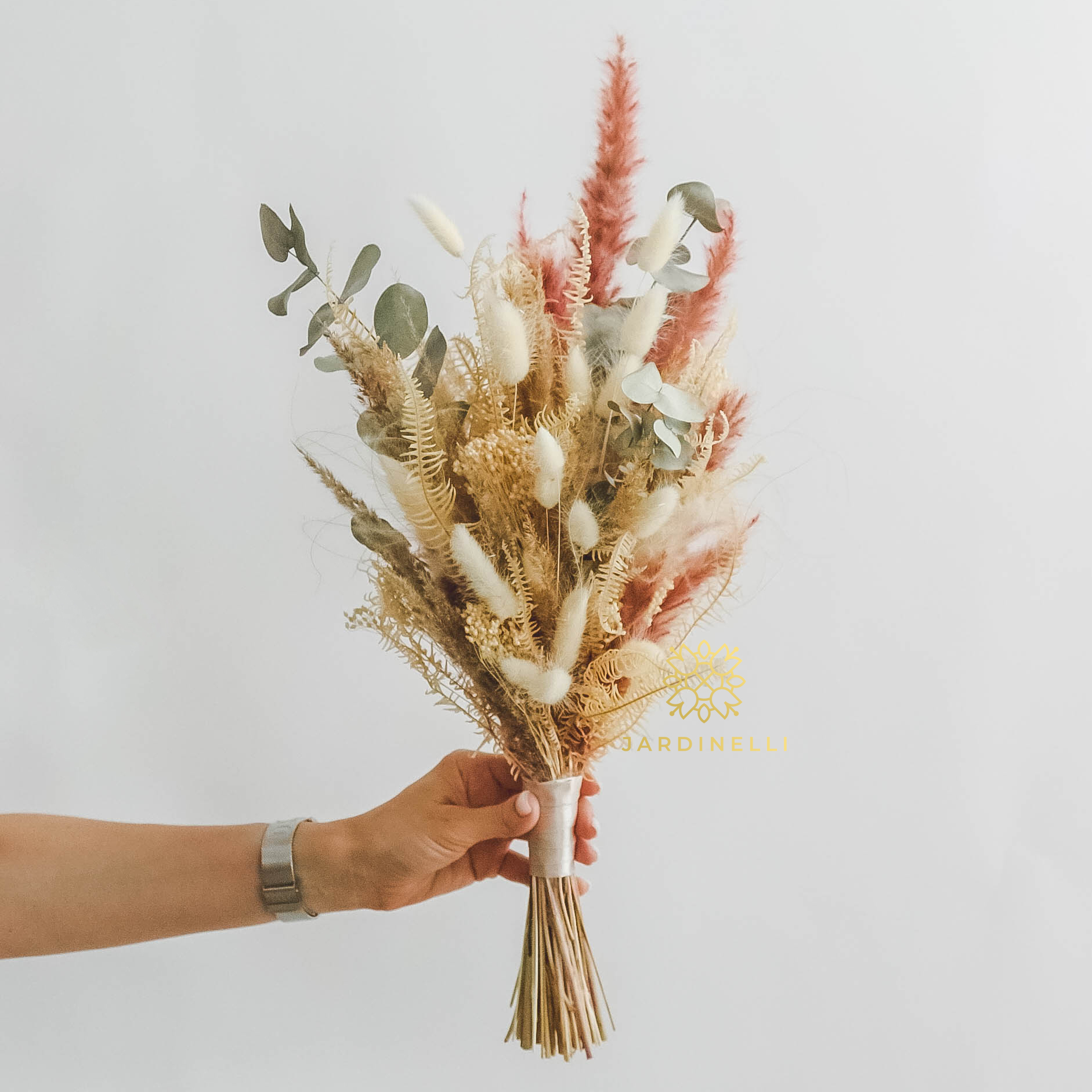 Свадебный букет из сухоцветов CARAMEL MILK