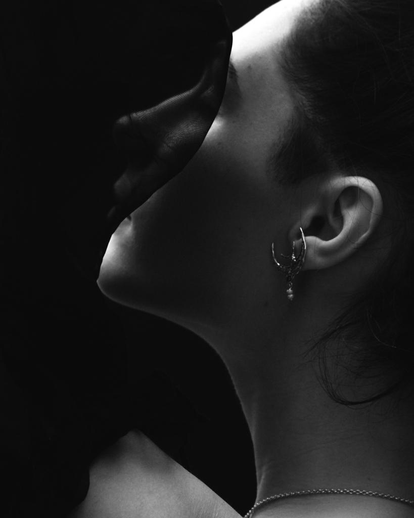 Серьги She’s a swallow