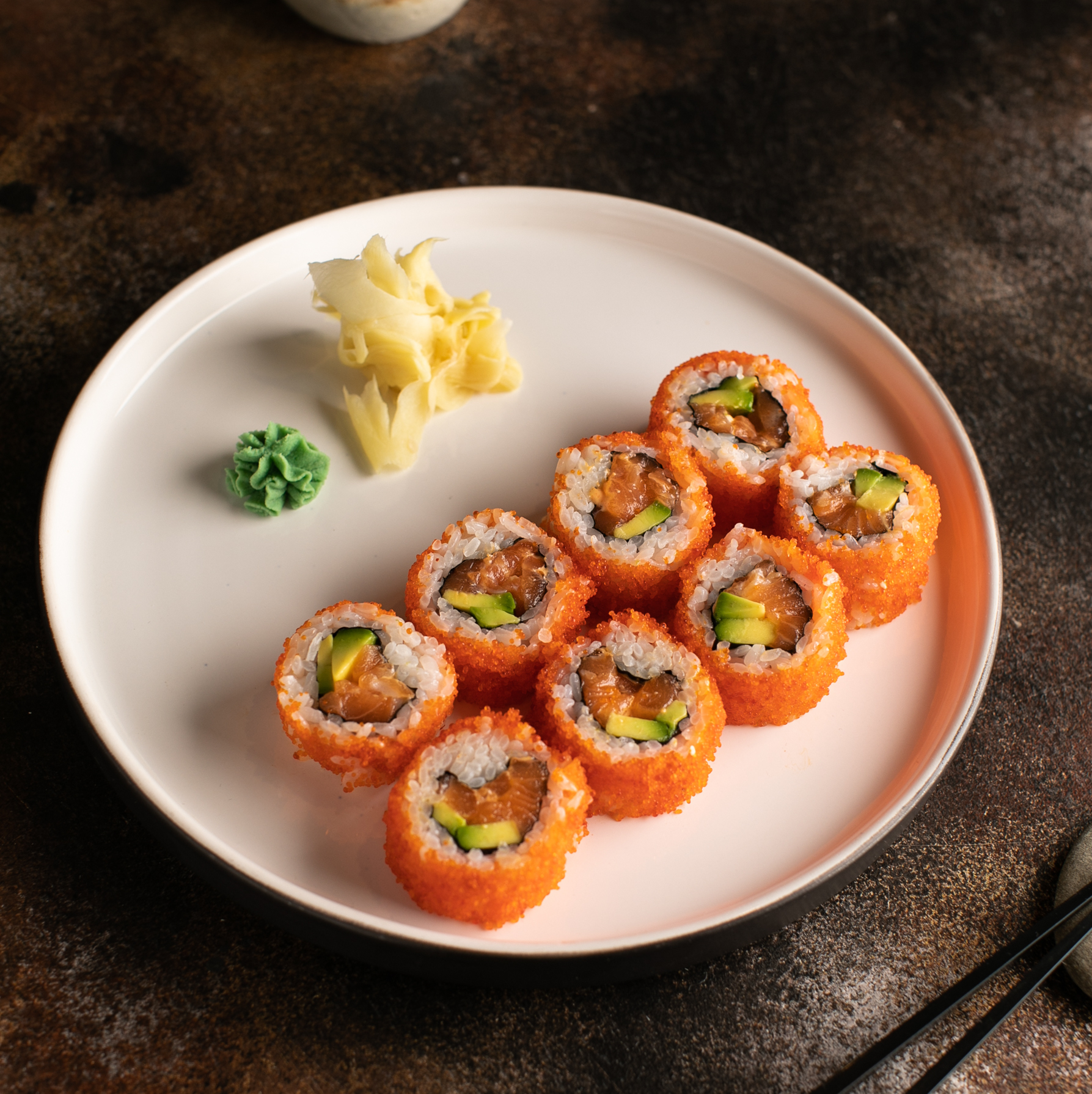 КАЛИФОРНИЯ С ЛОСОСЕМ