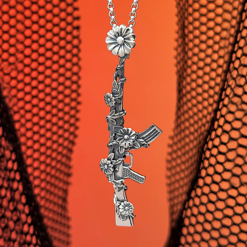 Кулон "Автомат"