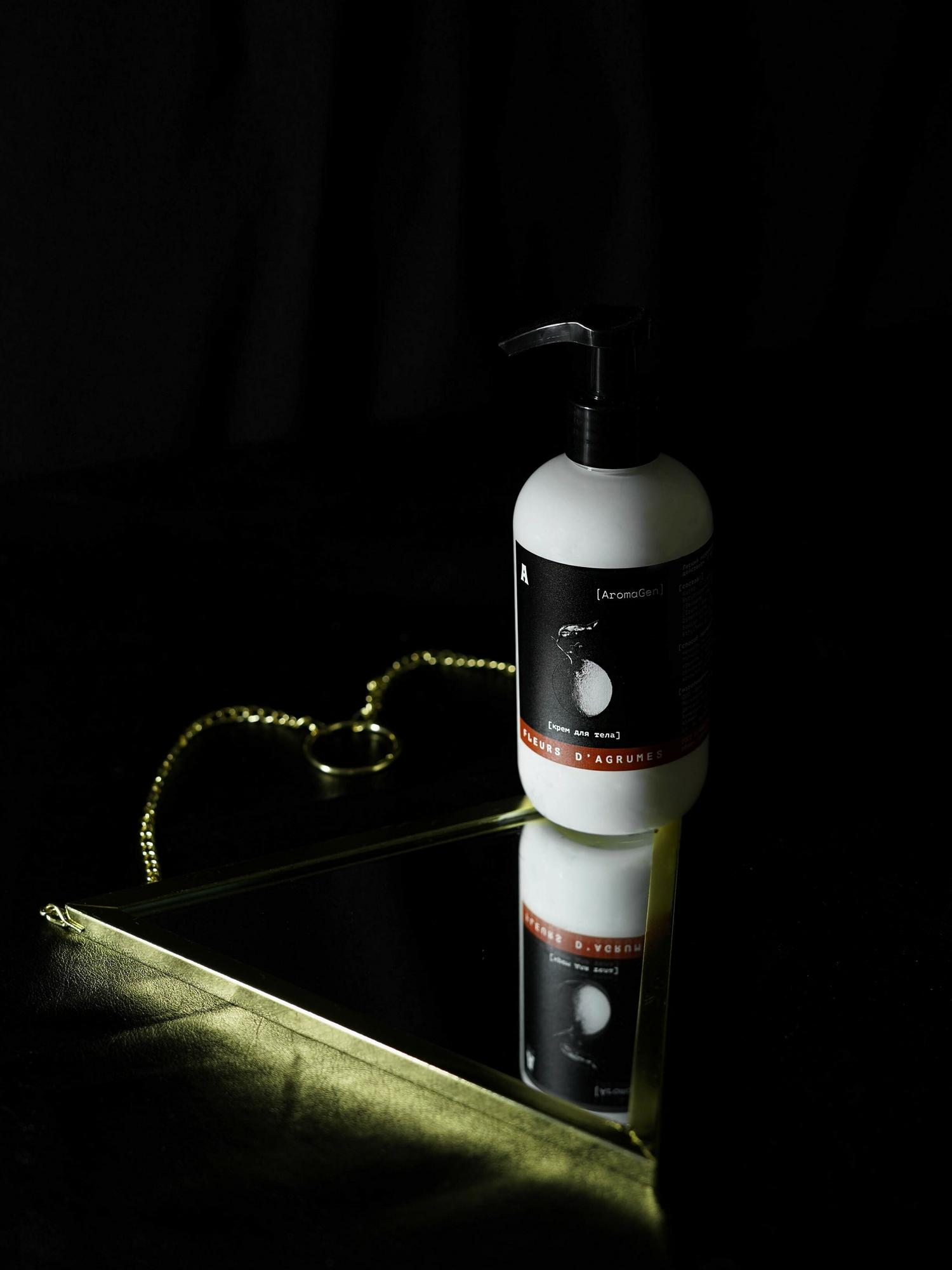 Парфюмированный крем для тела  FLEURS D`ARGUMES