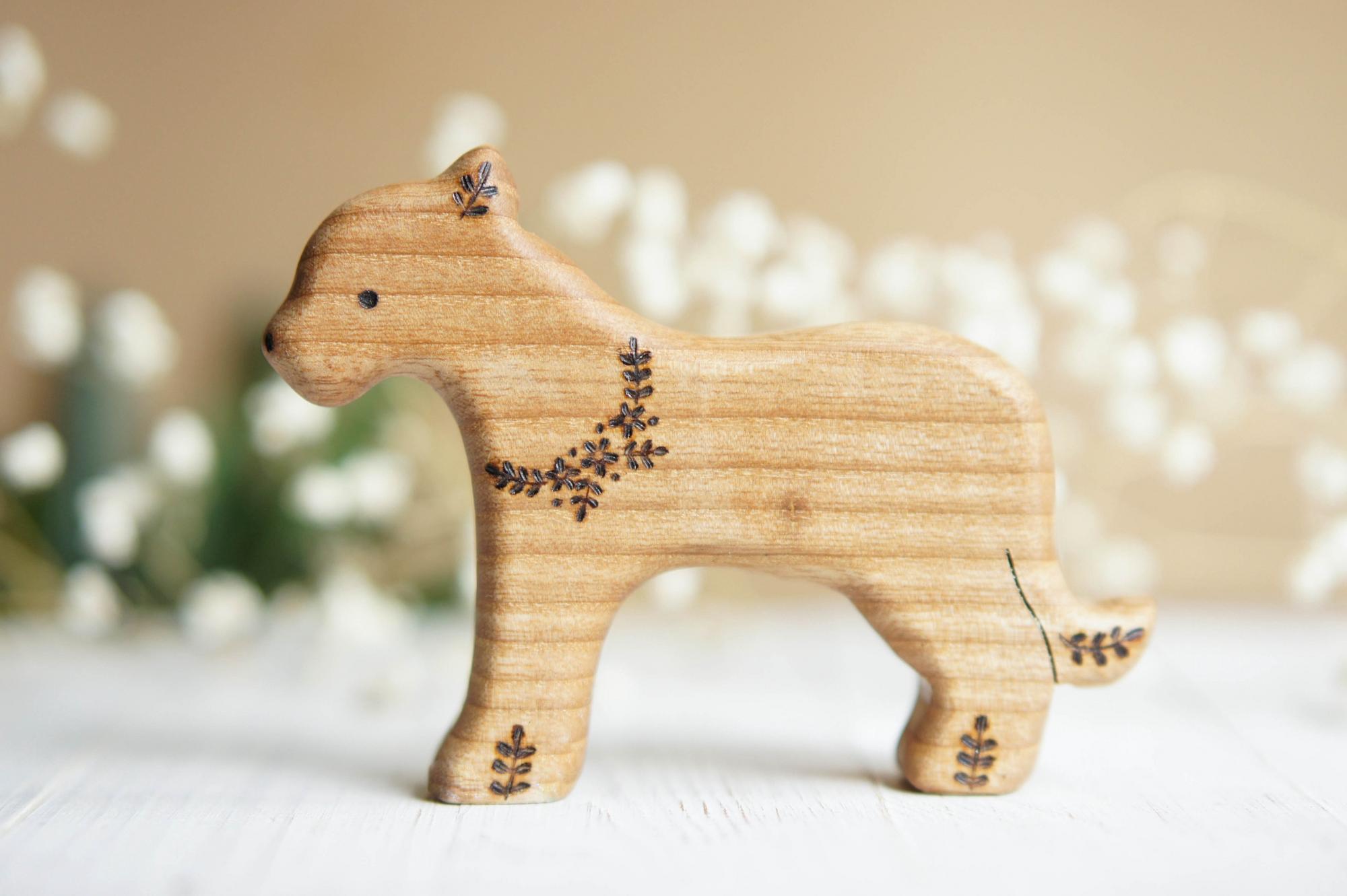 Wooden lion toy