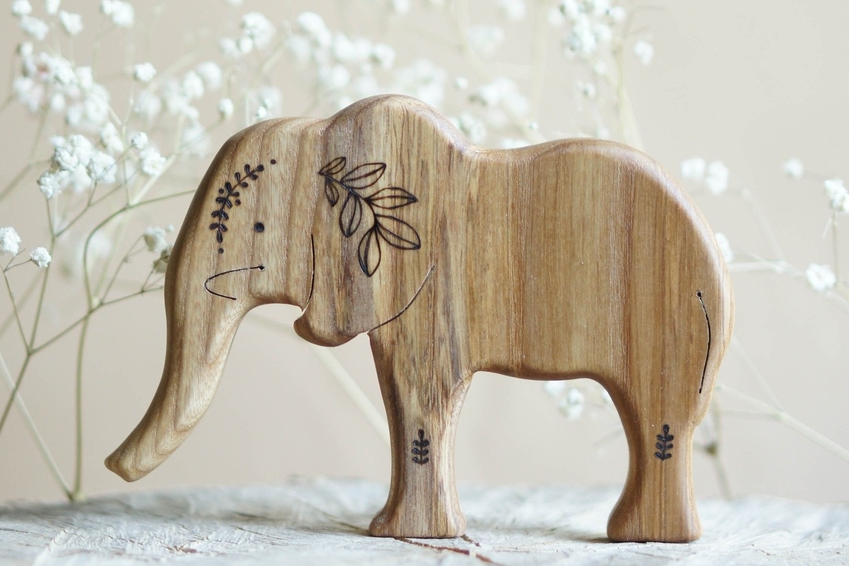 Wooden elephant toy dad