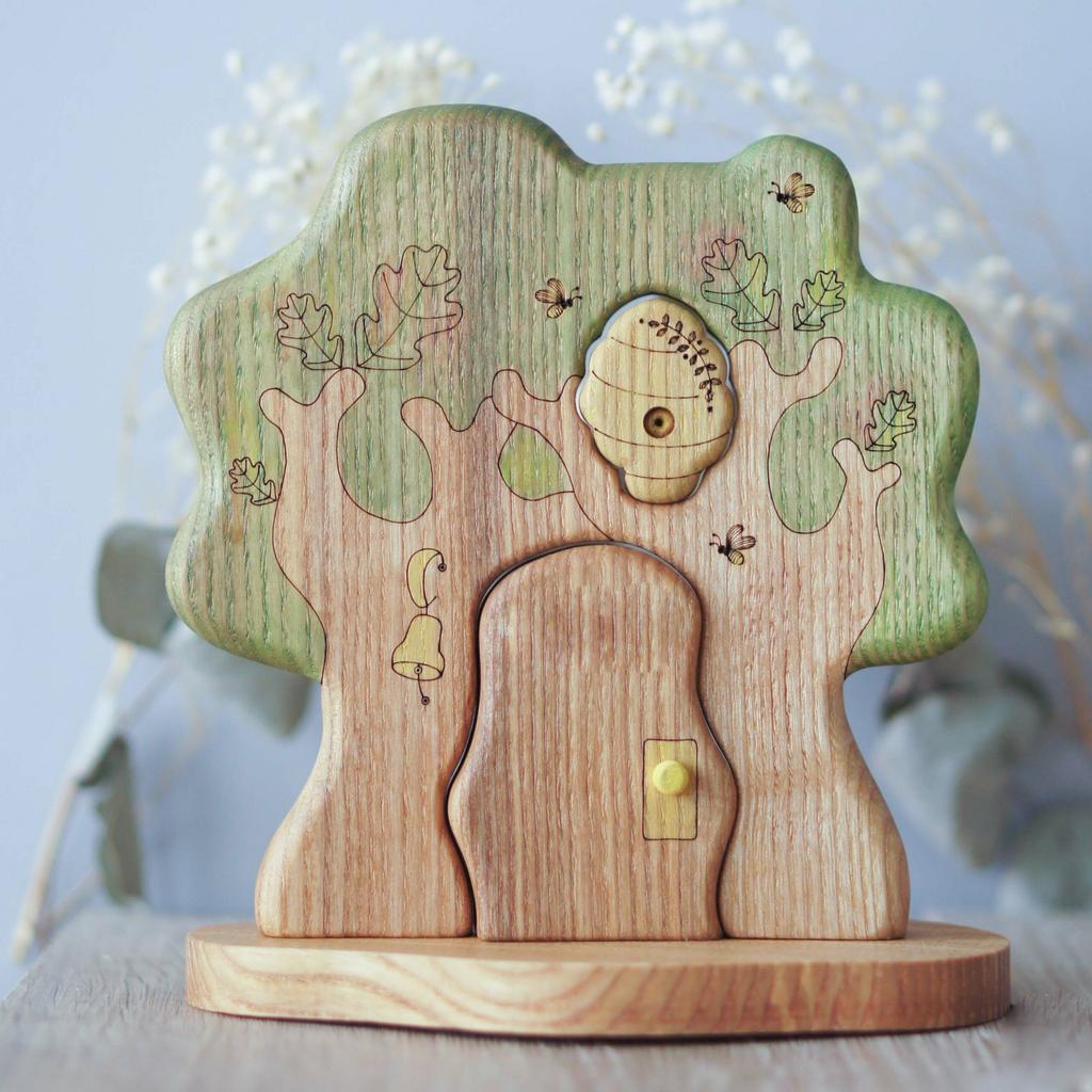 Tree house wooden toy