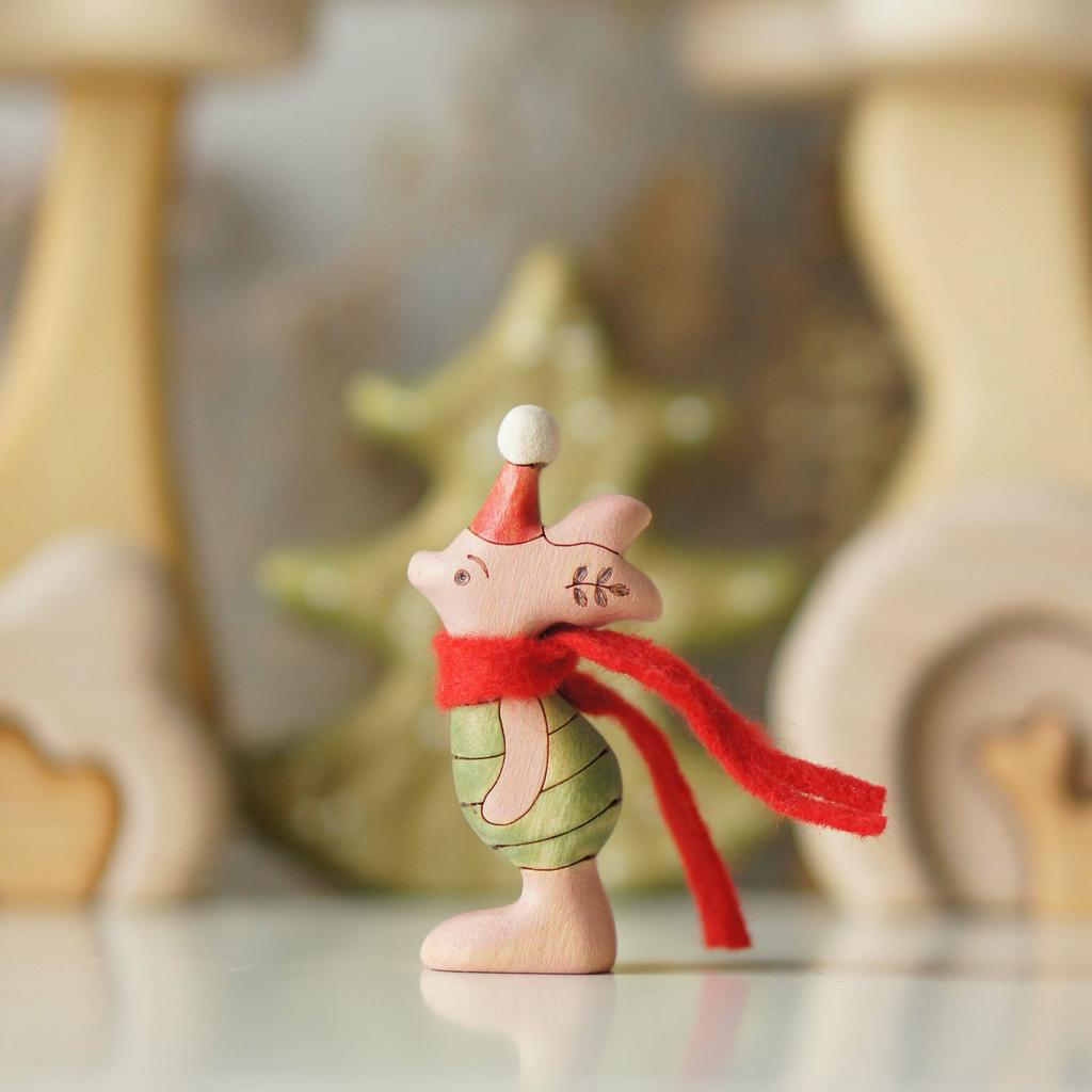 Piglet Christmas design wooden toy