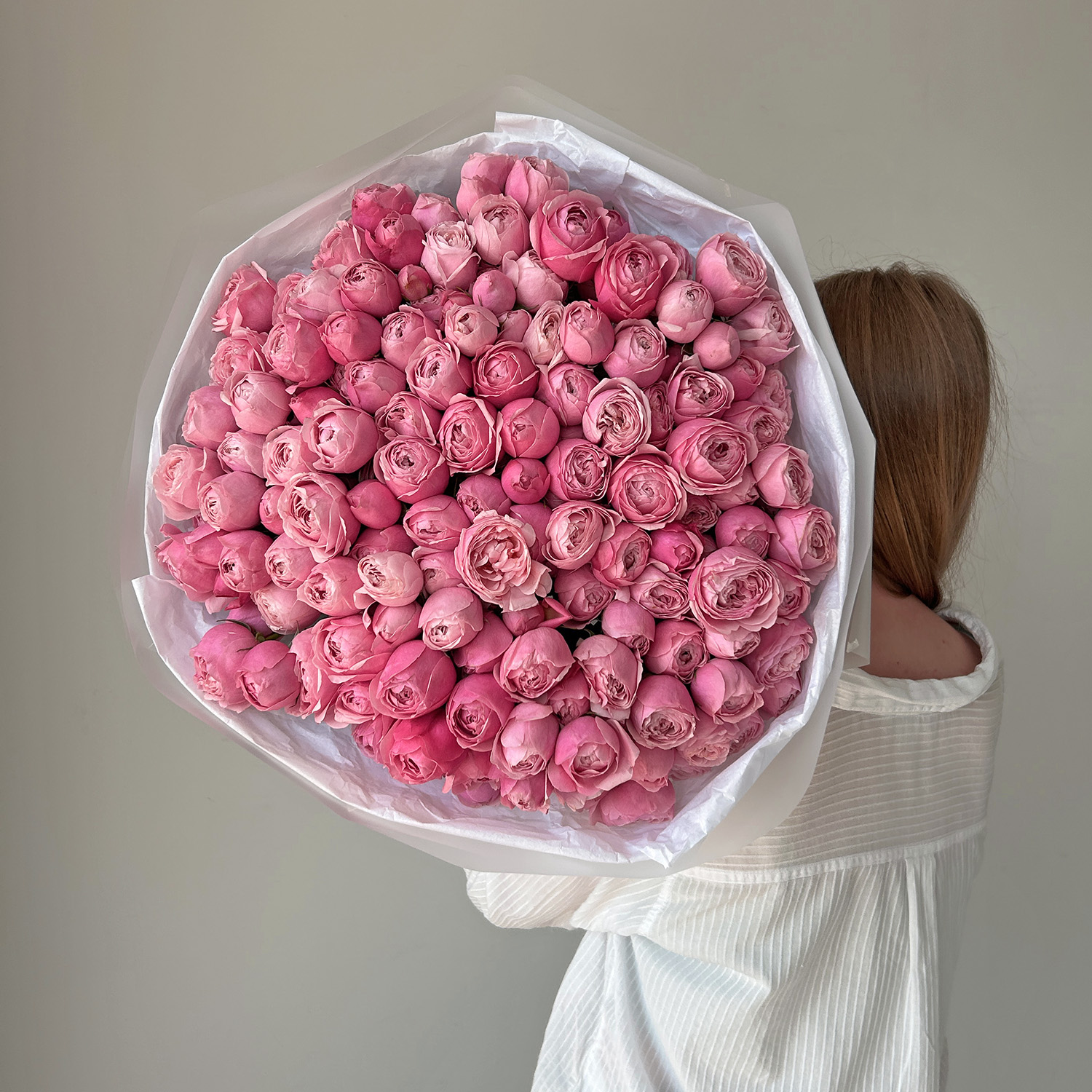 Ягодные пионовидные кустовые розы Сильва Пинк