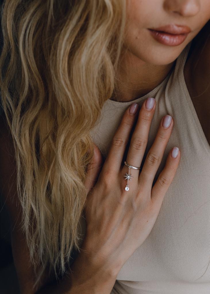 Кольцо с подвеской Звезда и белыми топазами (Ag 925)