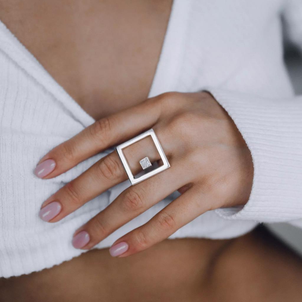 Кольцо Сфера Квадрат с белым цирконом (Ag 925)