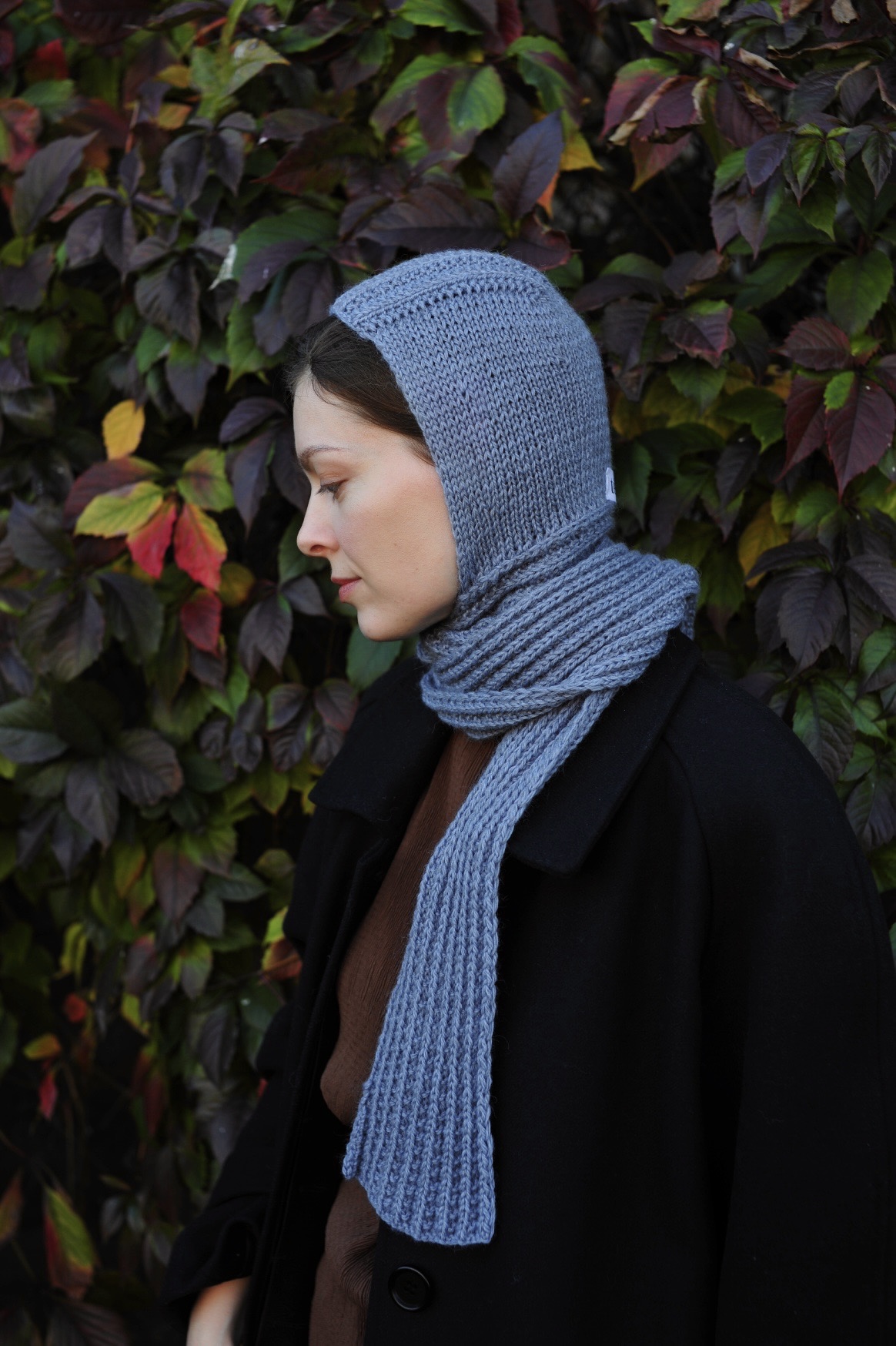 Обнимающий чепчик