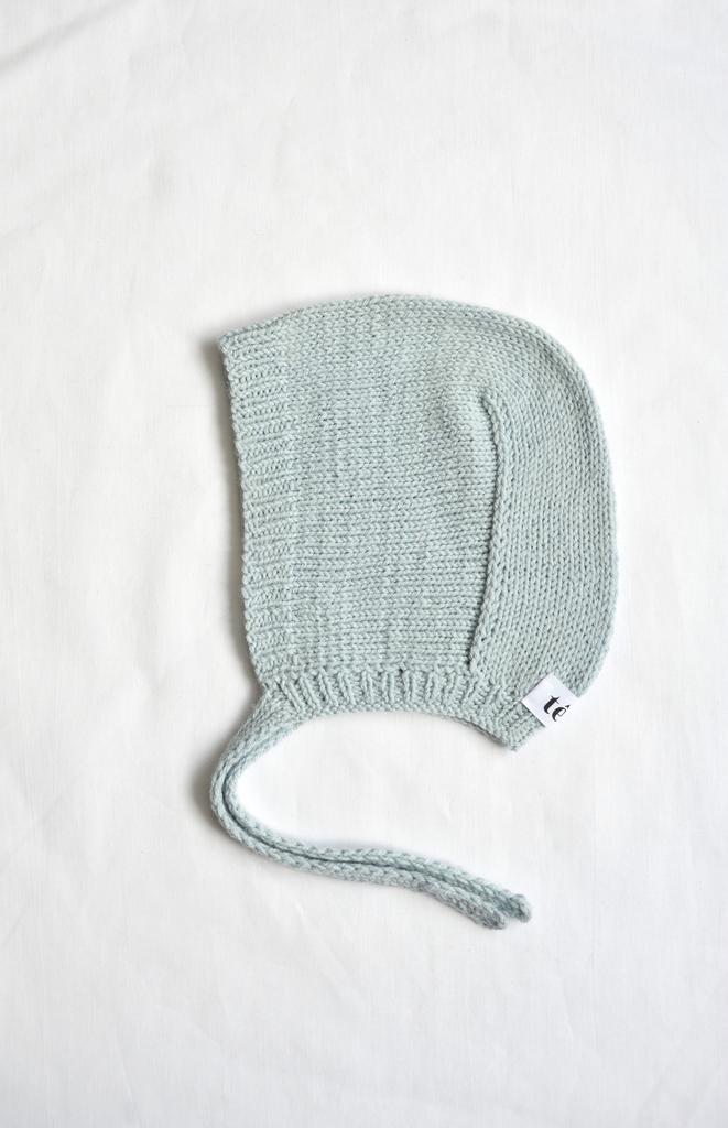 Чепчик светло-голубой