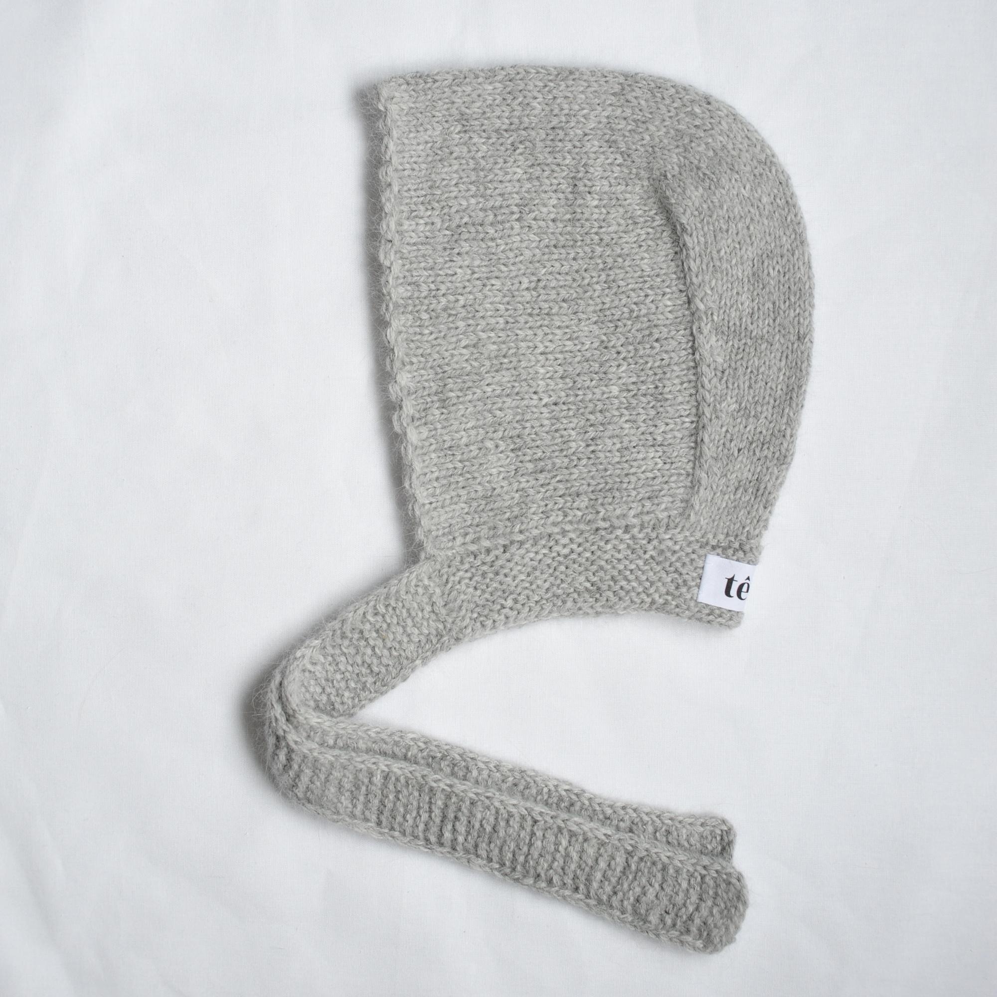 Чепчик светло-серый меланж