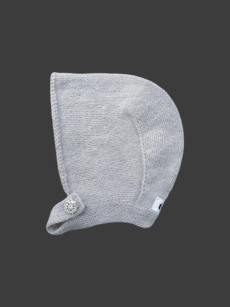 Чепчик с пуговкой