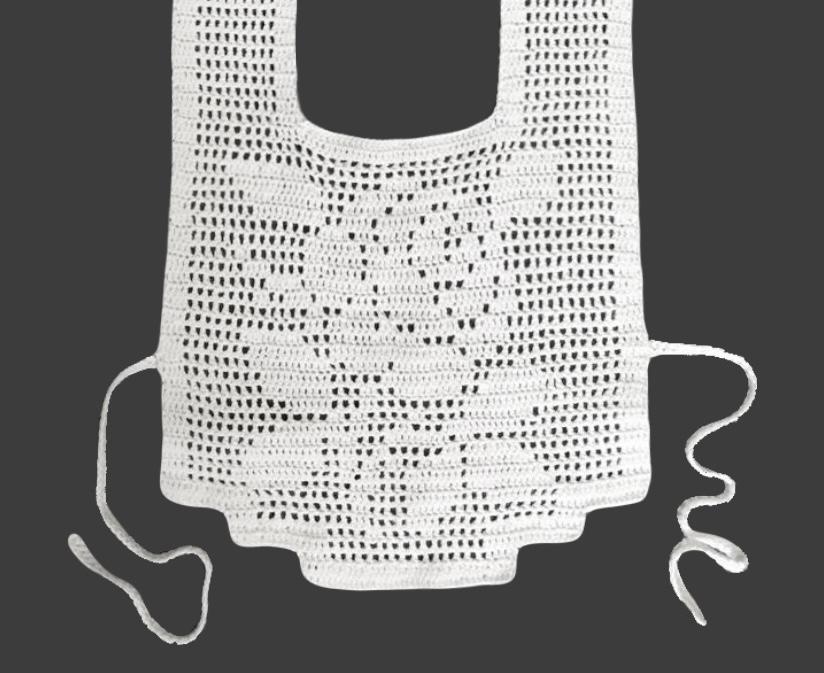 Манишка с розой из 100% шерсти