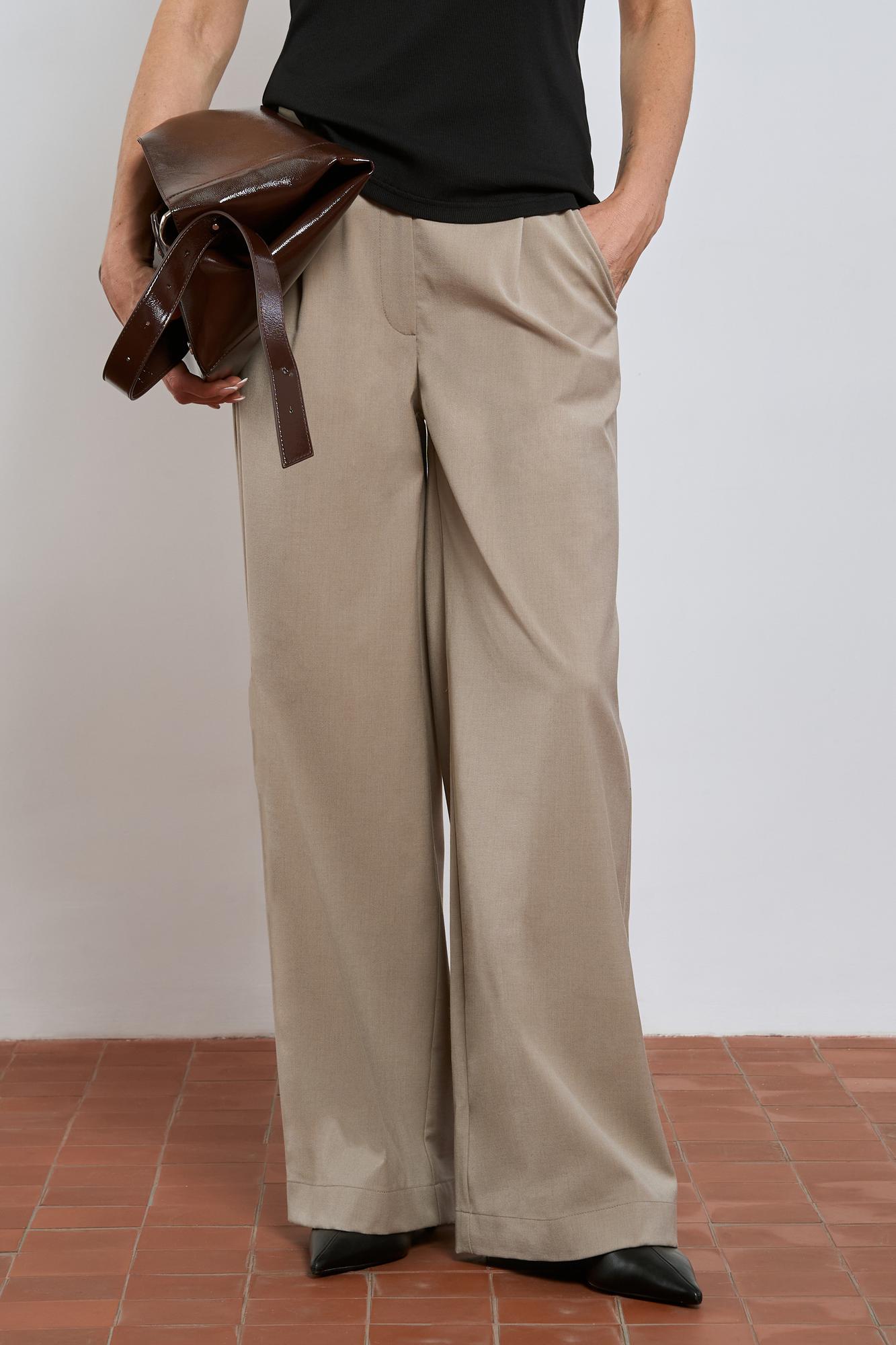 Брюки прямые, серо-бежевые