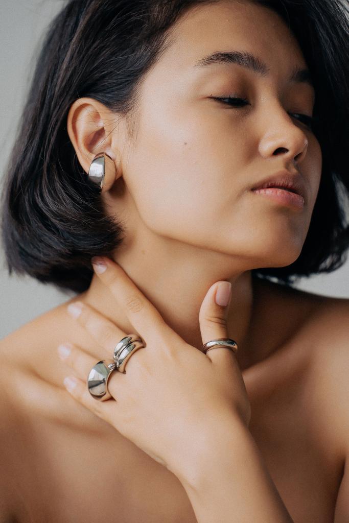 кафф объёмный ретро