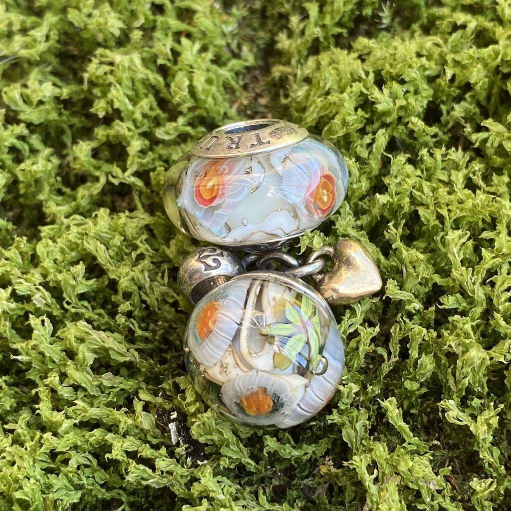 AQUARIUM  SET 2 with two-tone dangle