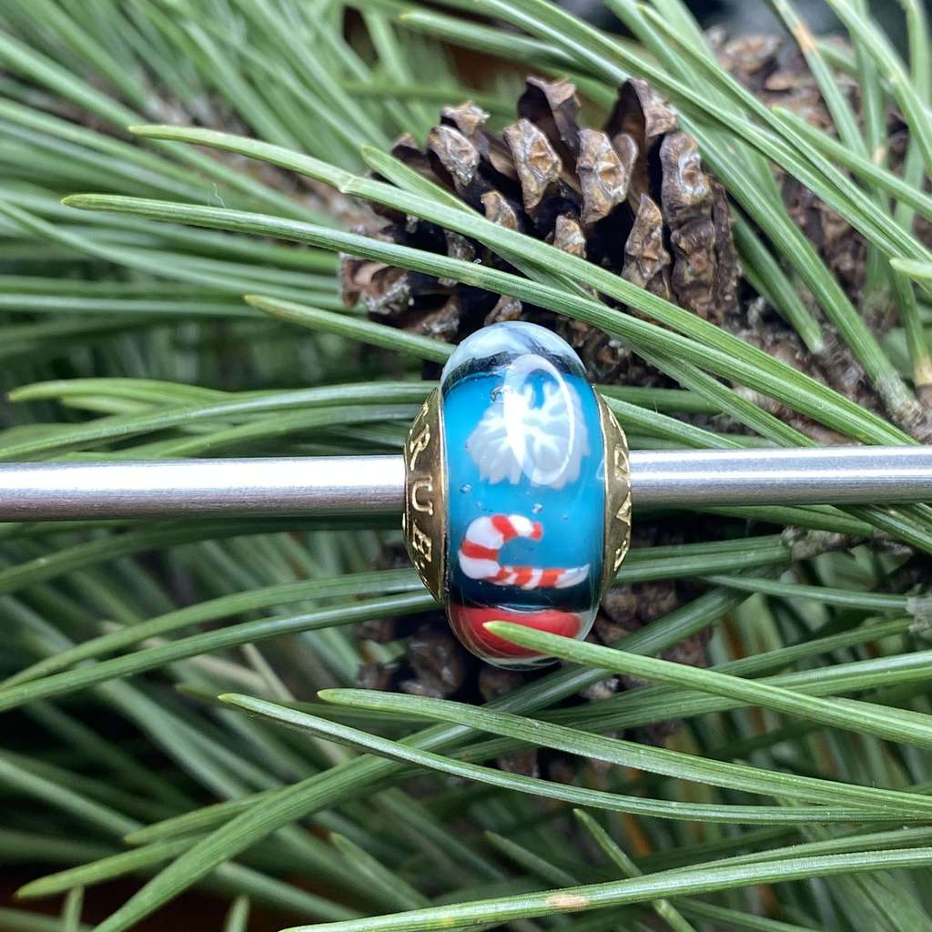 Fri AQUARIUM 13 gold Christmas bead