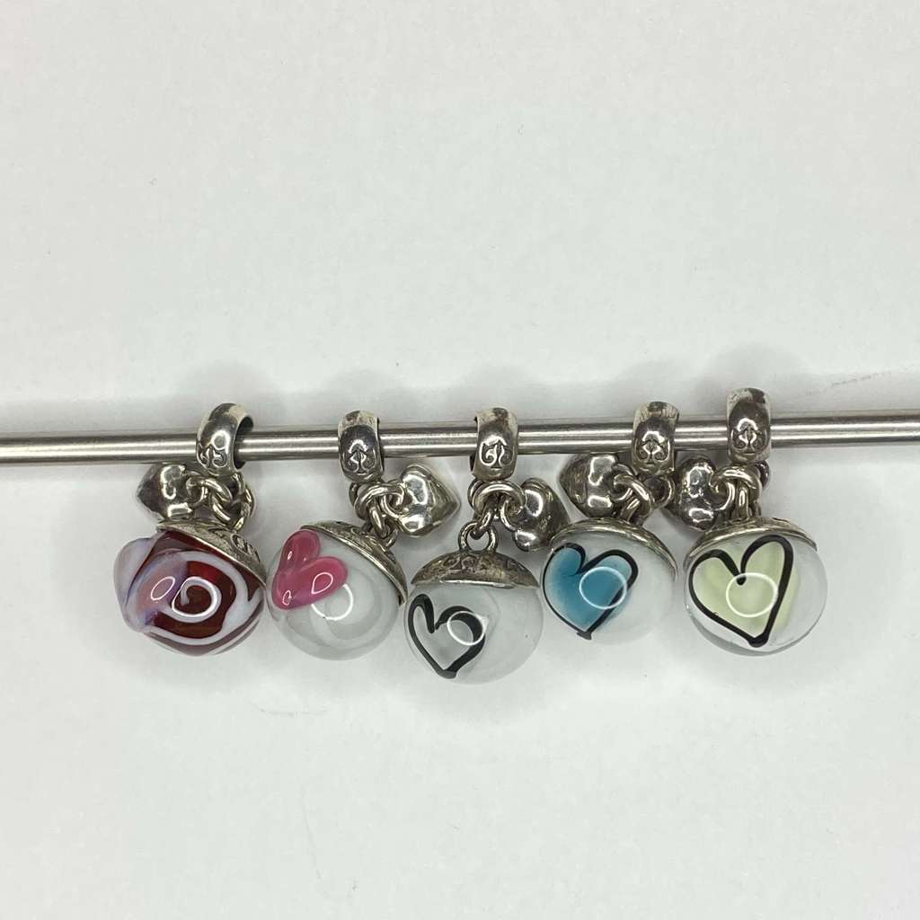 SUNDAY Silver Heart Dangles Row 3