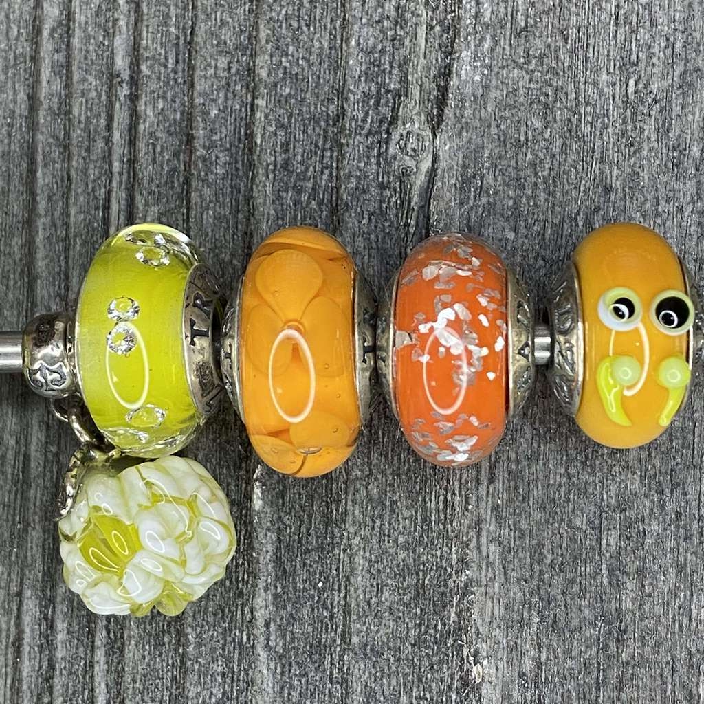 Live Black Friday Row 28