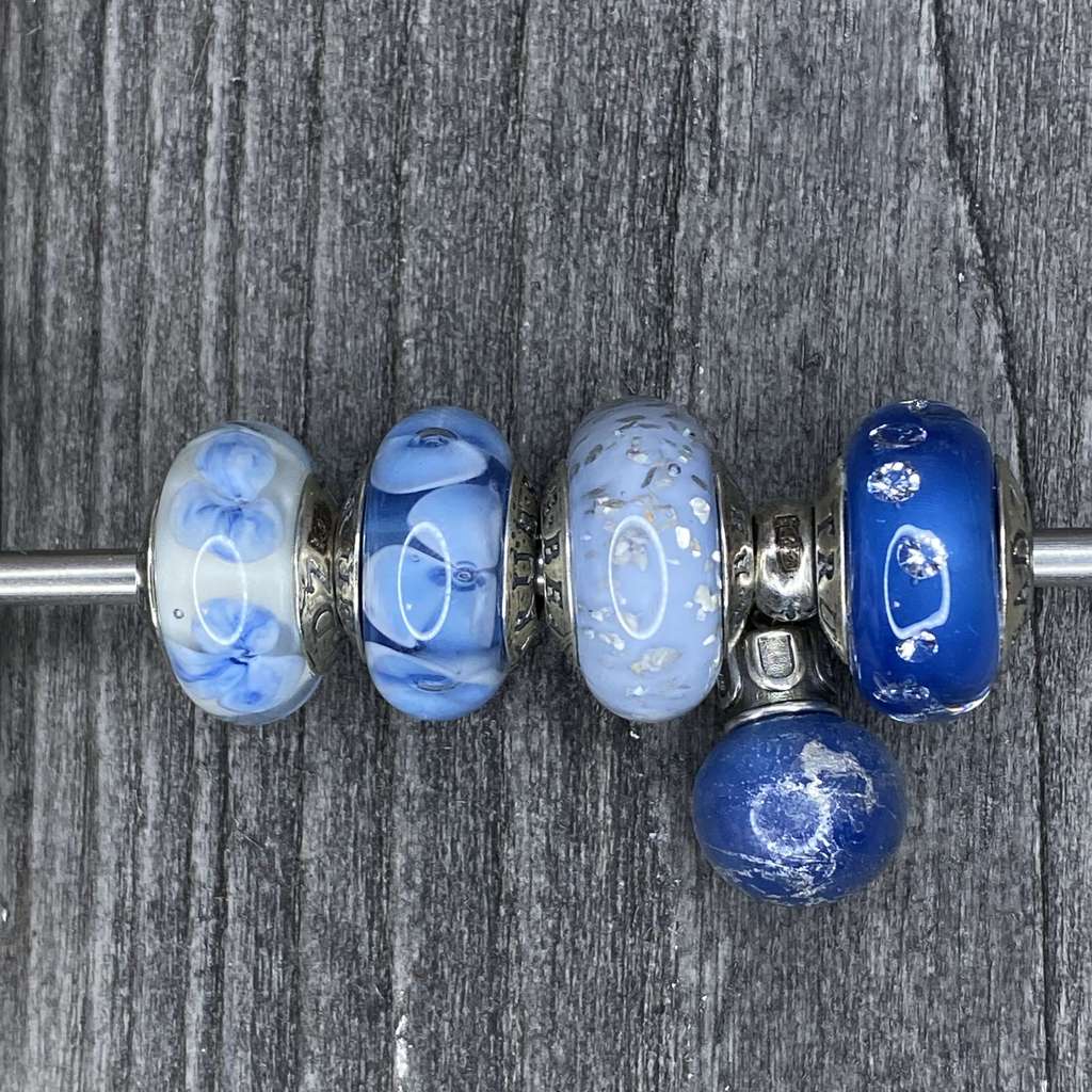 Live Black Friday Row 3