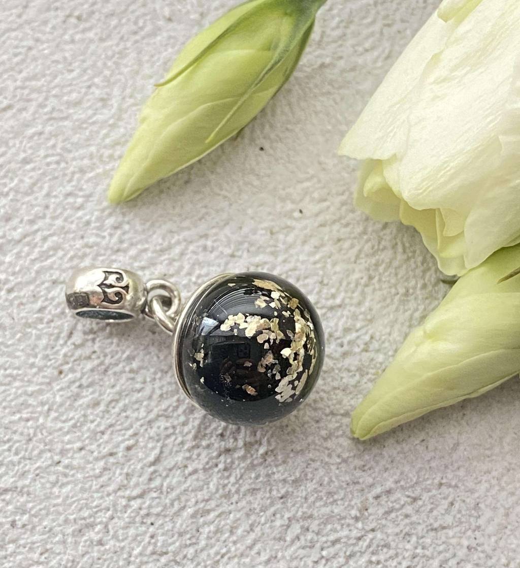 UNUSUAL DANGLES 1