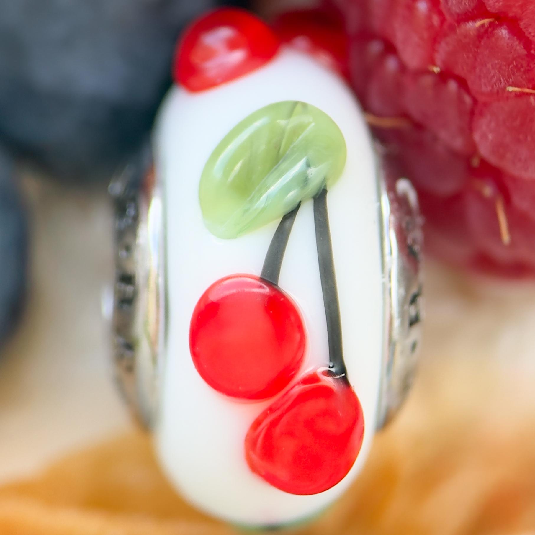 Cherry mto bead