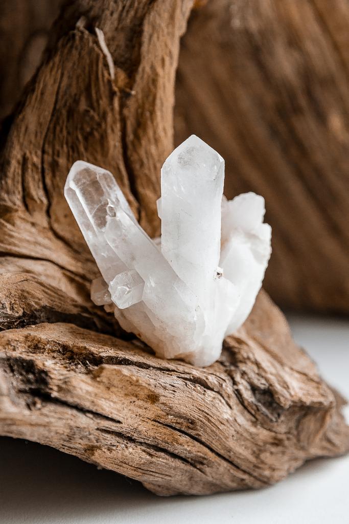 Горный хрусталь кристалл