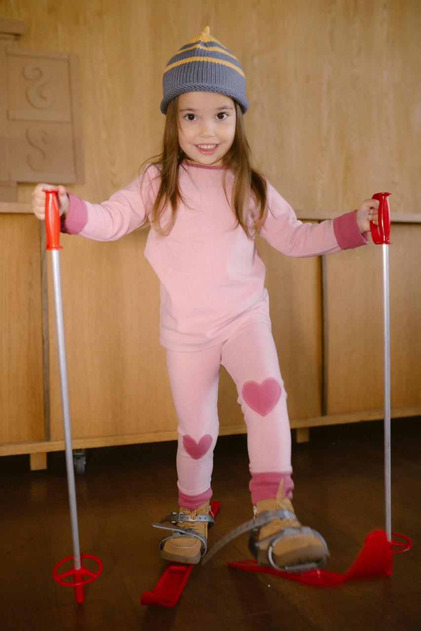 Комплект термобелья в цвете розовый с сердечками