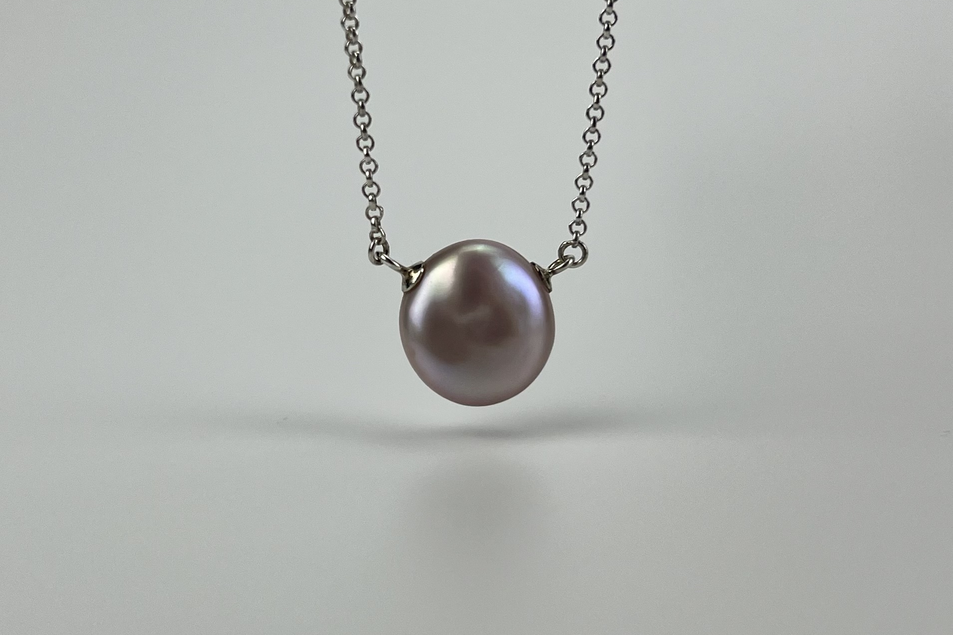 Подвеска с розовой жемчужиной и цепочкой BLOOM