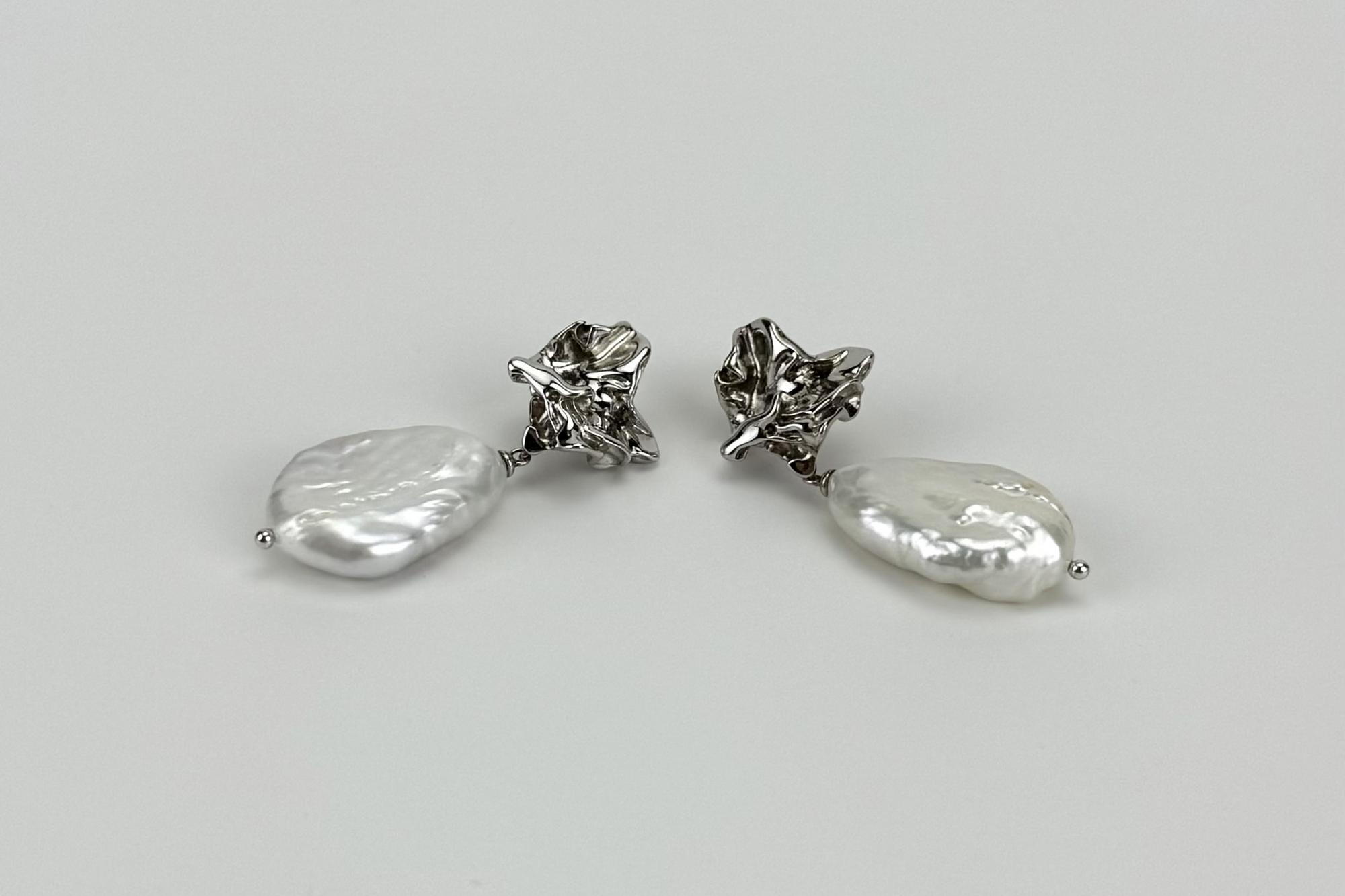 Крупные серьги с натуральным жемчугом барокко RUBANS