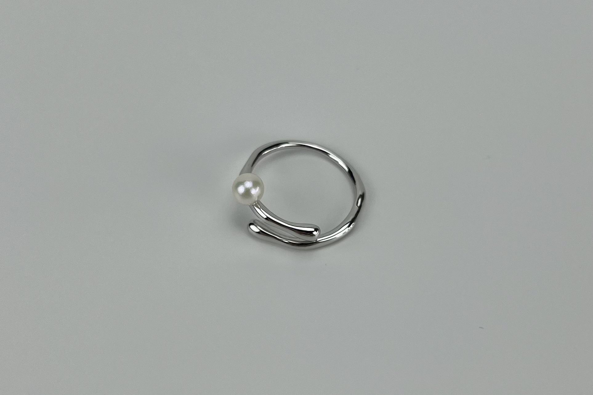 Кольцо с натуральным жемчугом PALLO