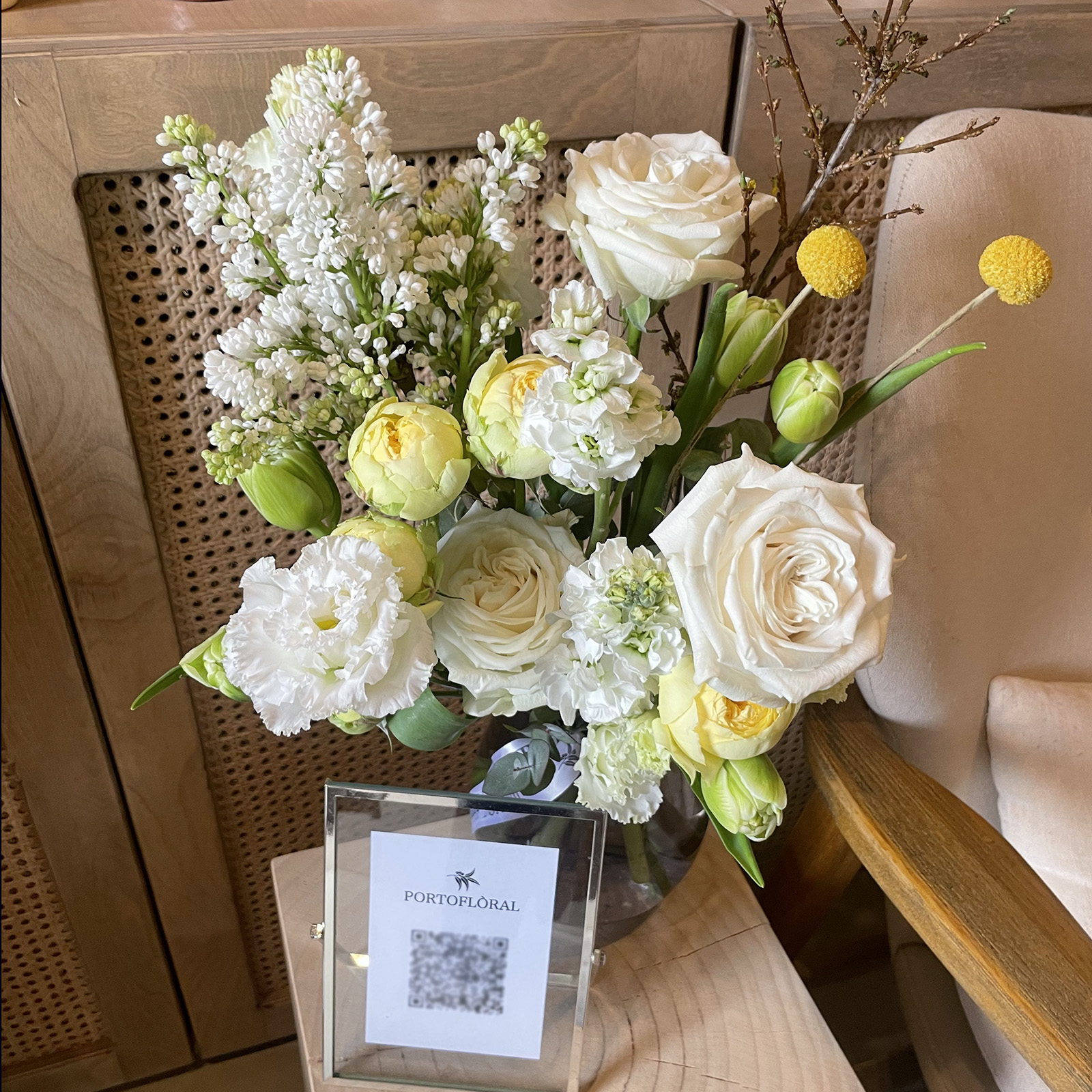 Цветочная подписка (размер M)