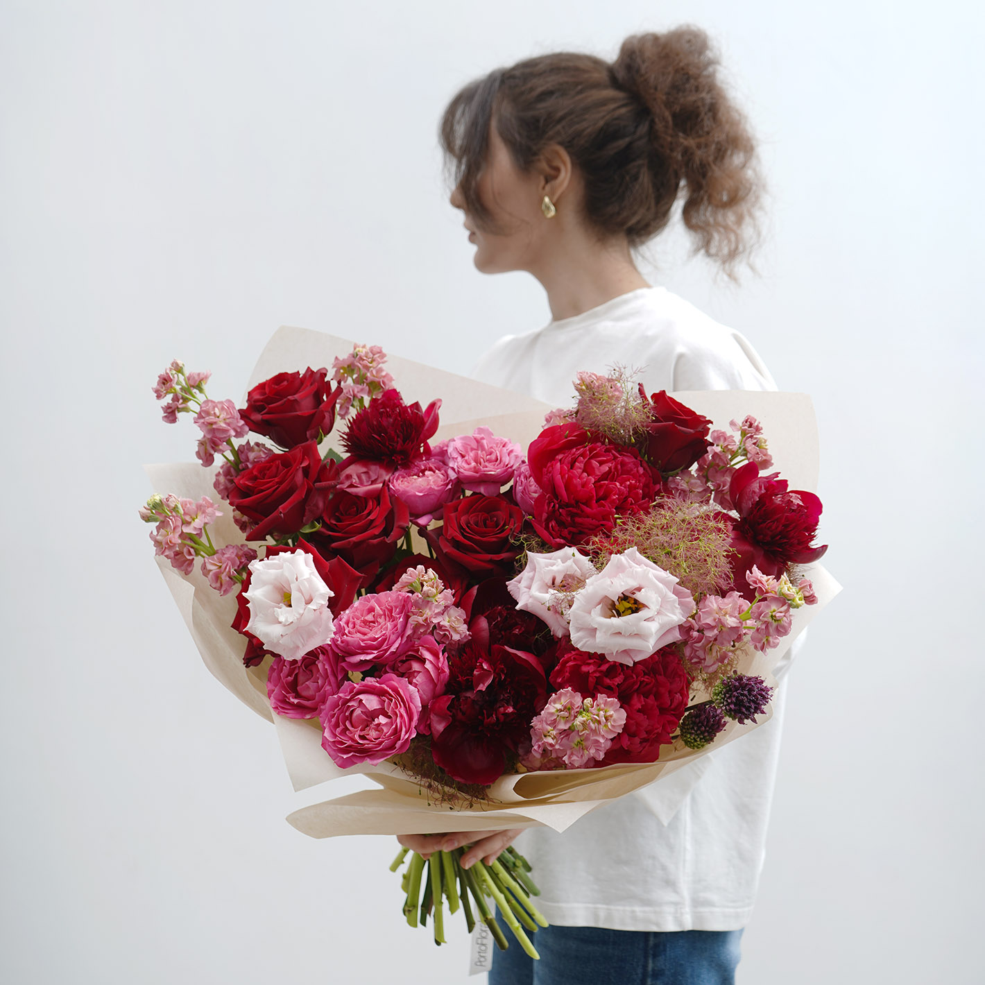 Авторский букет "Ред Шарм"