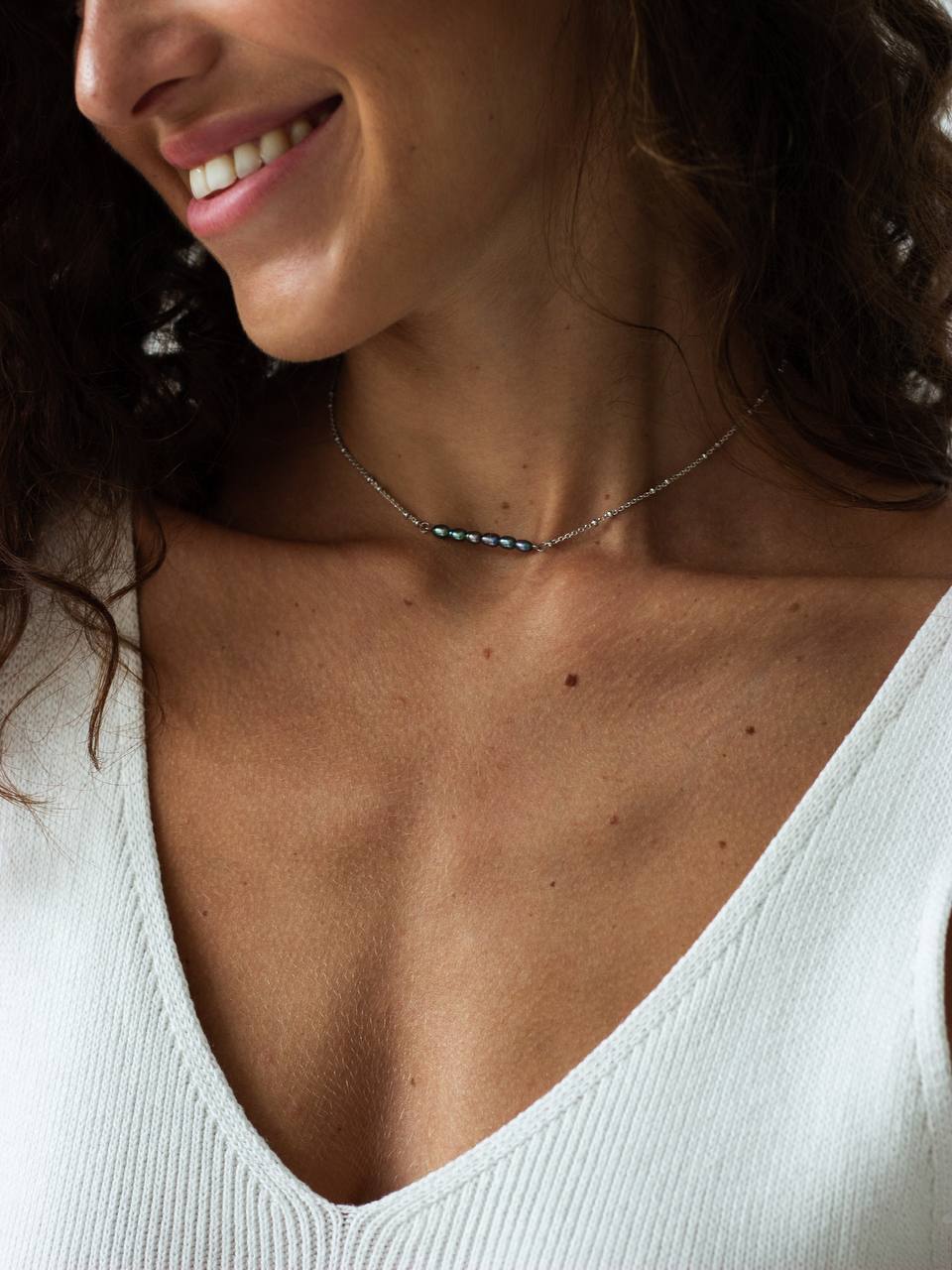 Серебряное колье-чокер "Северное сияние" с культивированным жемчугом