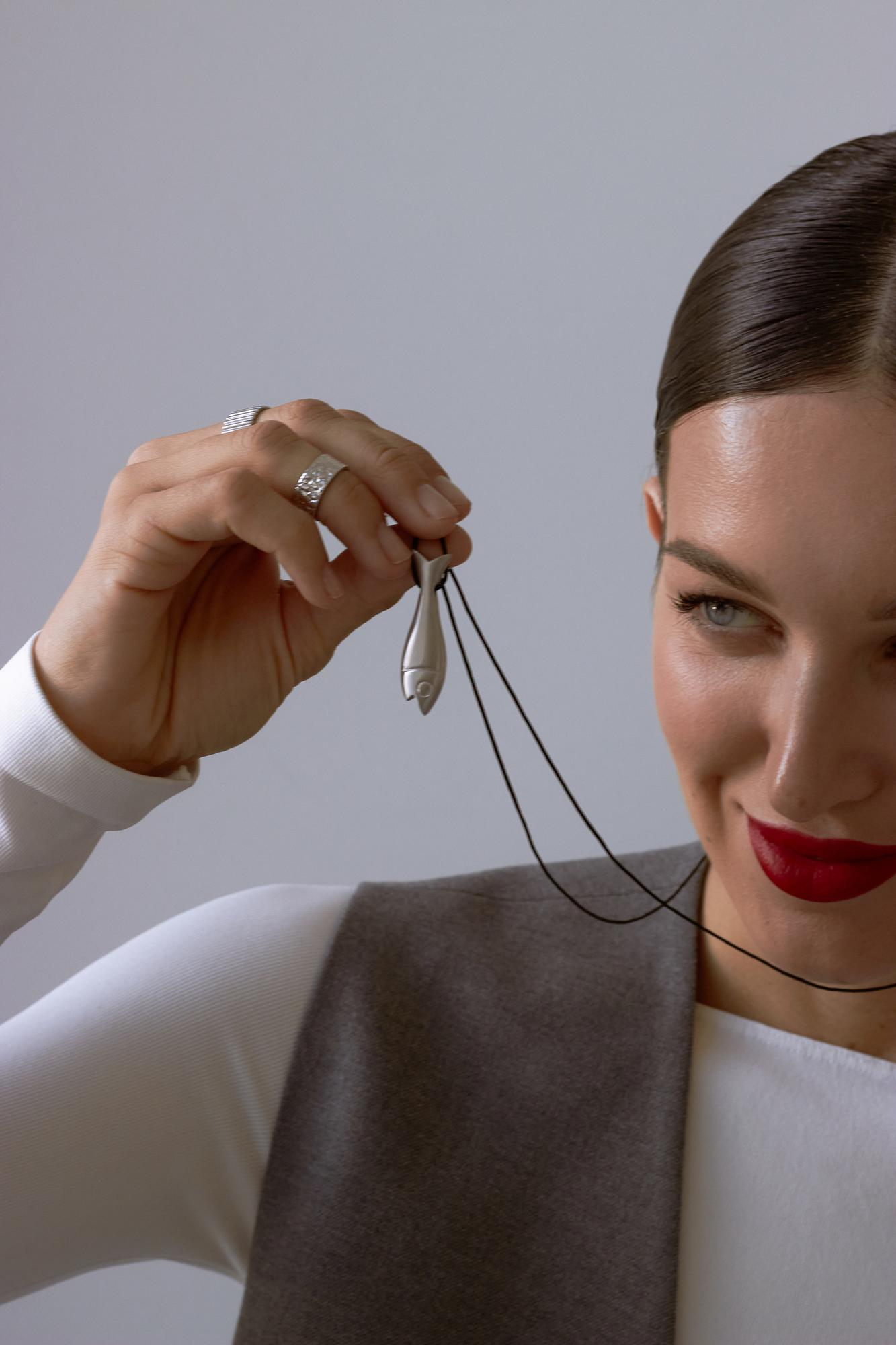 Серебряное колье "Подловила"