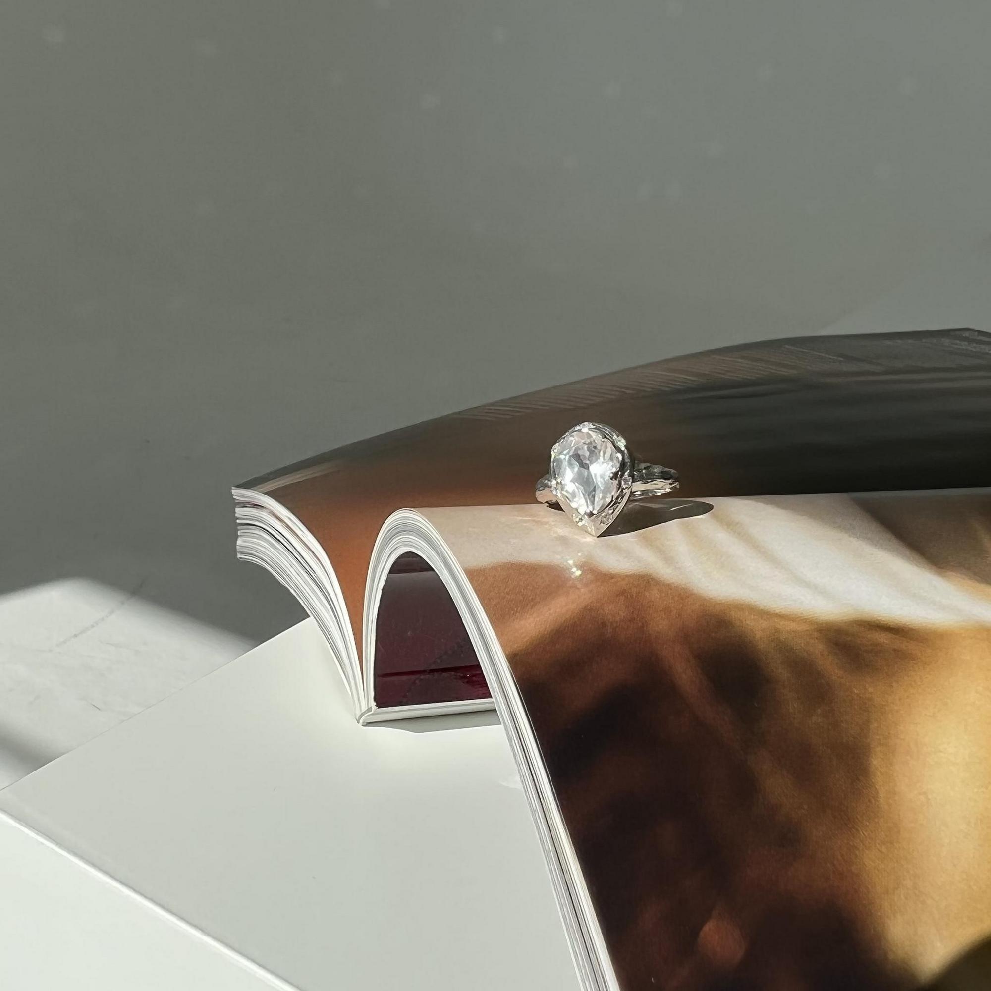 Кольцо Crystal Drop с горным хрусталем