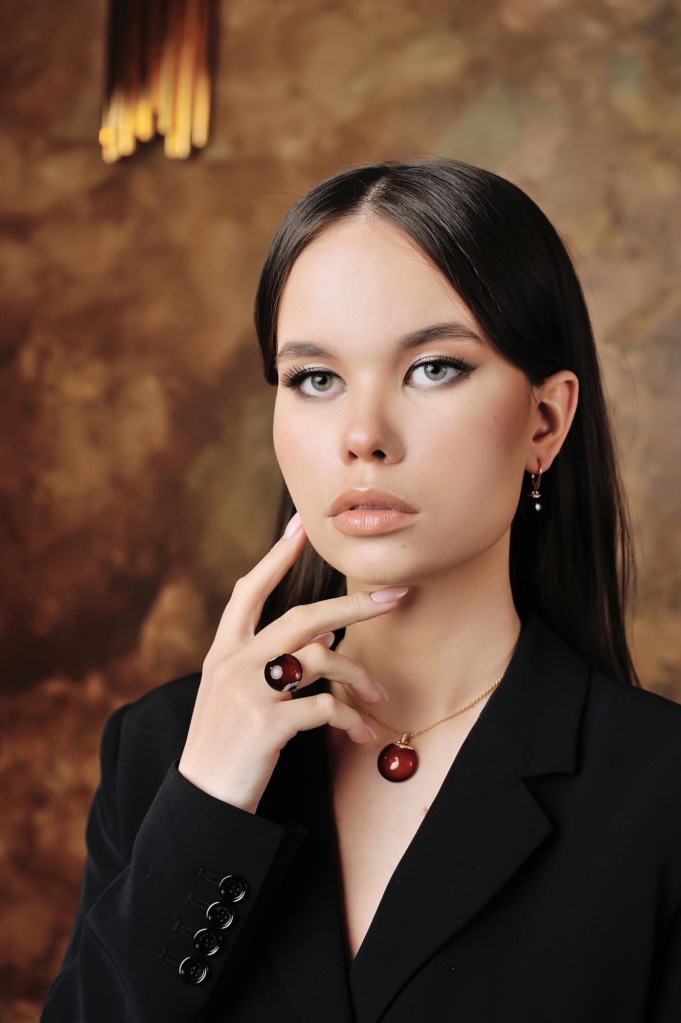 Кольцо с натуральным янтарем R3292ZV