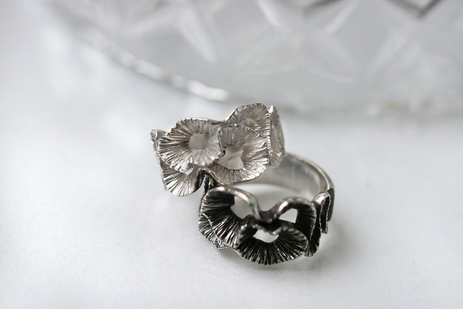 Кольцо Коралл