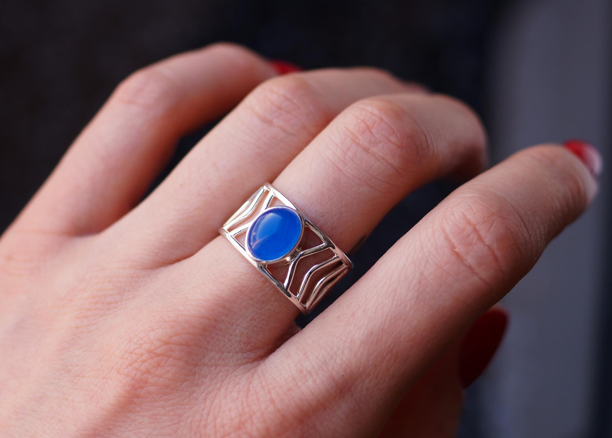 КОЛЬЦО СТРЕЛА С ЖАДЕИТОМ