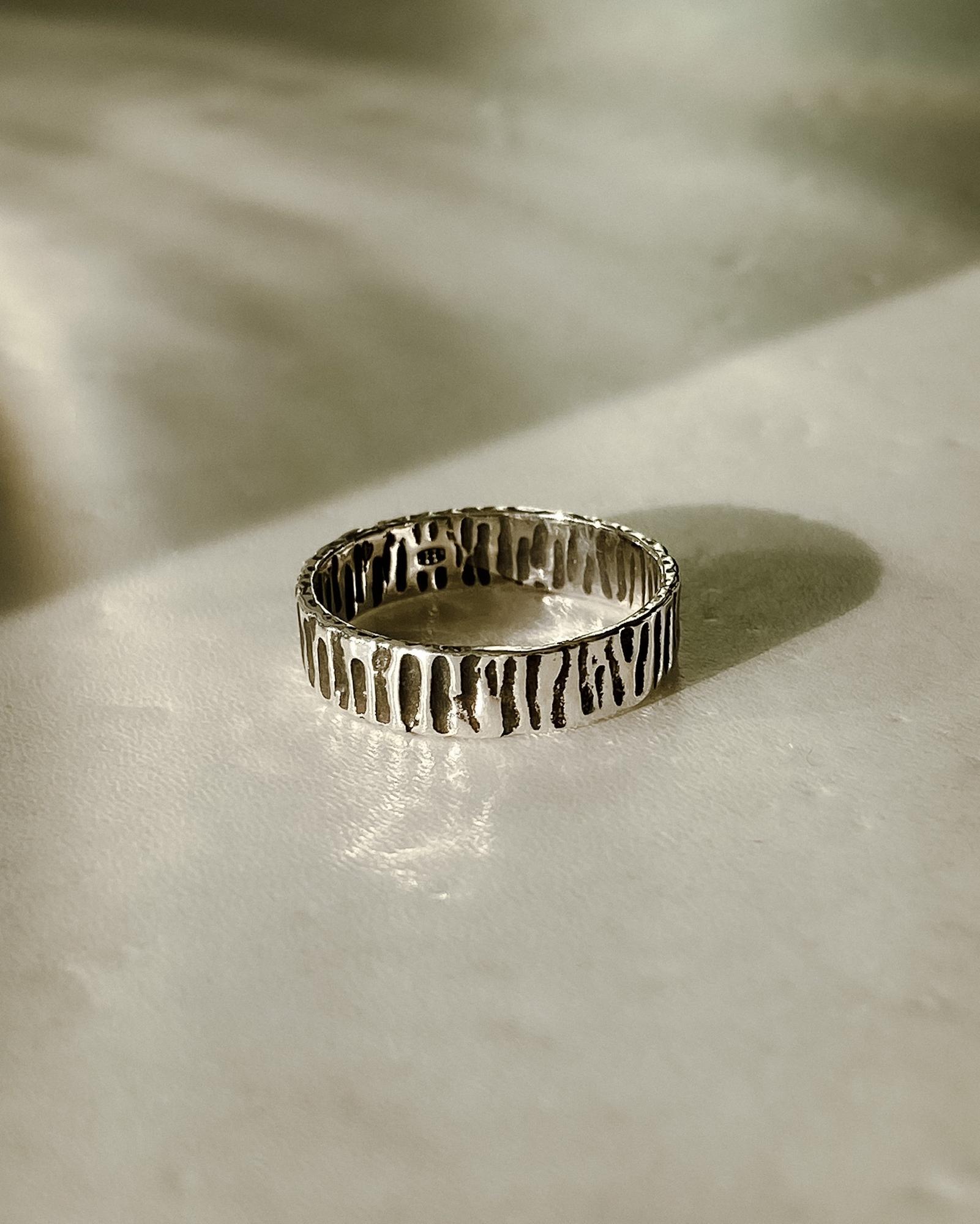 Кольцо "Circle" с чернением