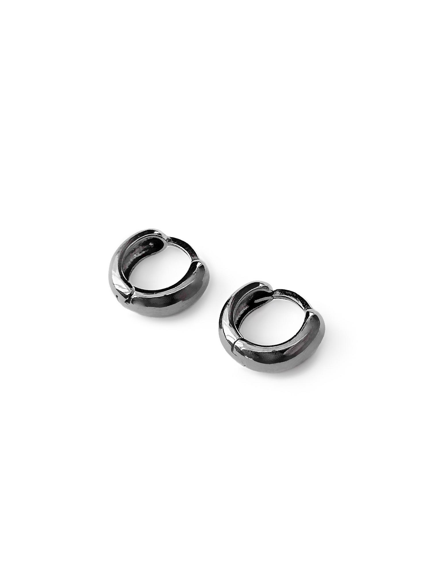 Серебряные серьги-хупы как бублик black, 15 мм
