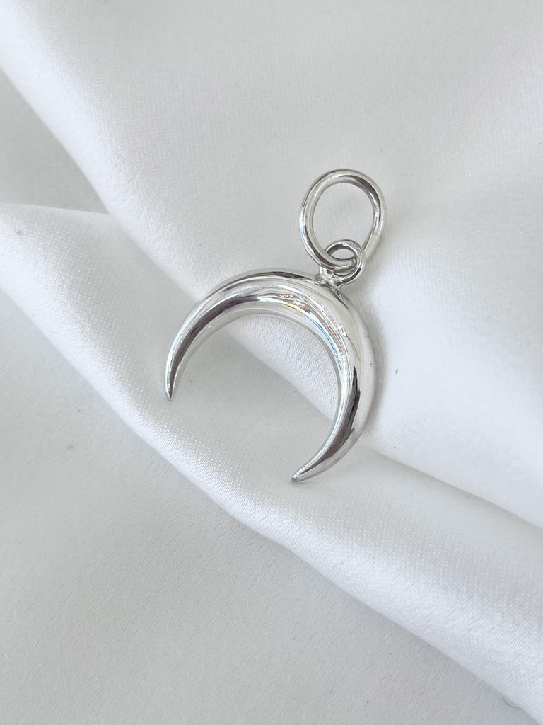 Moon pendant style 2
