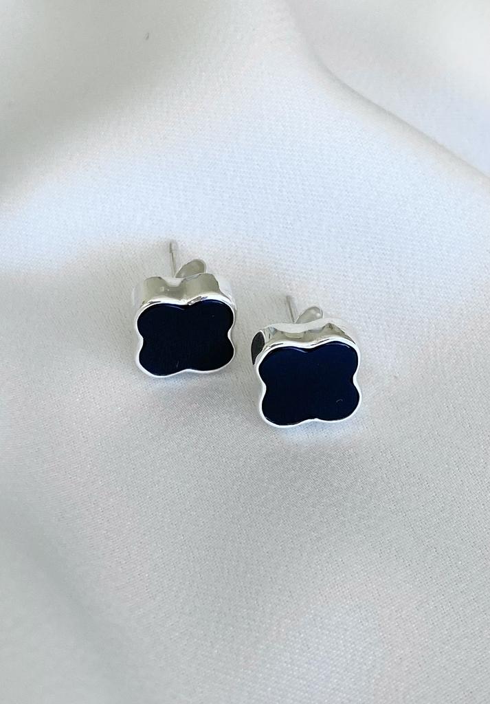 Earrings "Onyx clover stud"