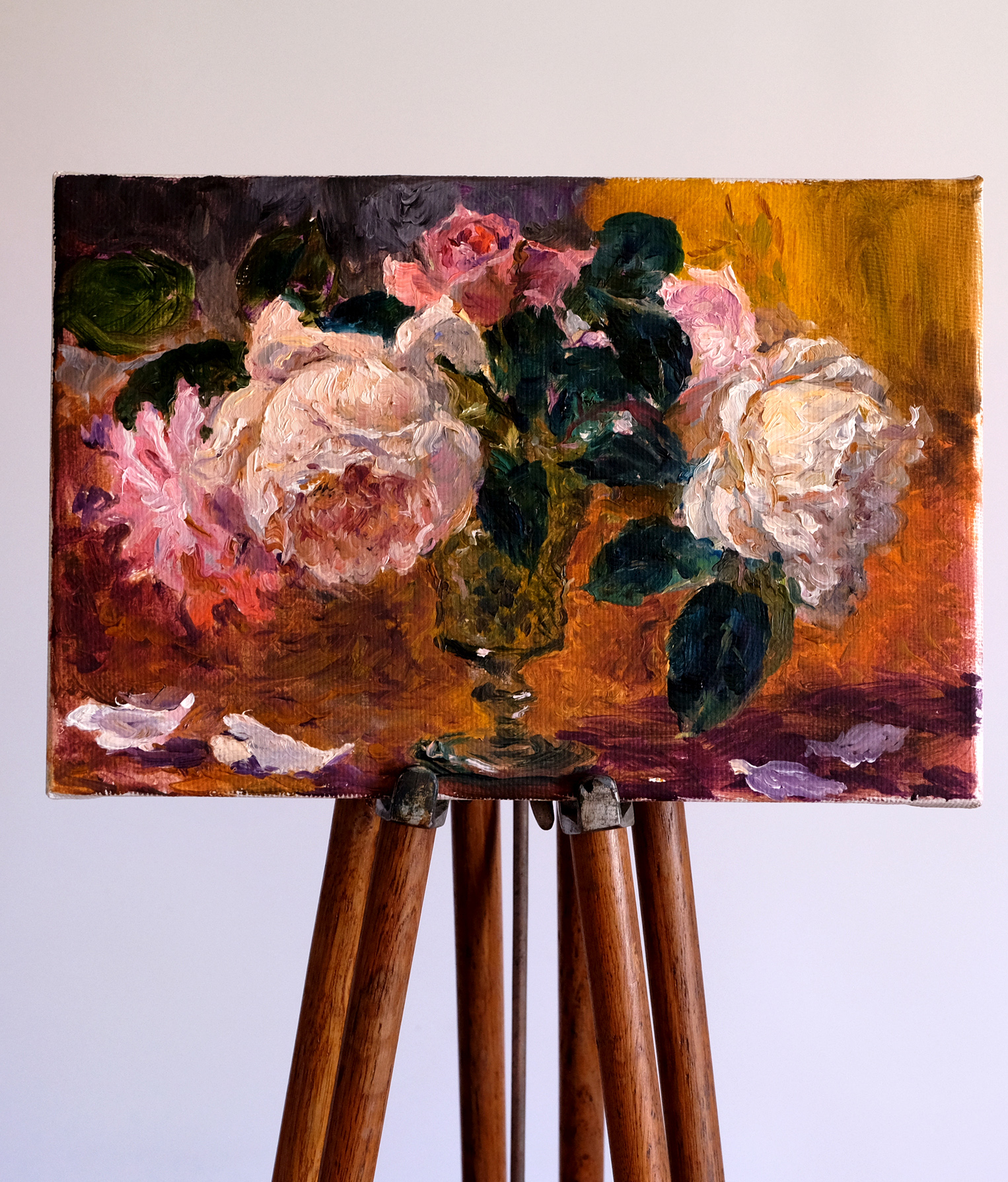 розы в бокале. Этюд