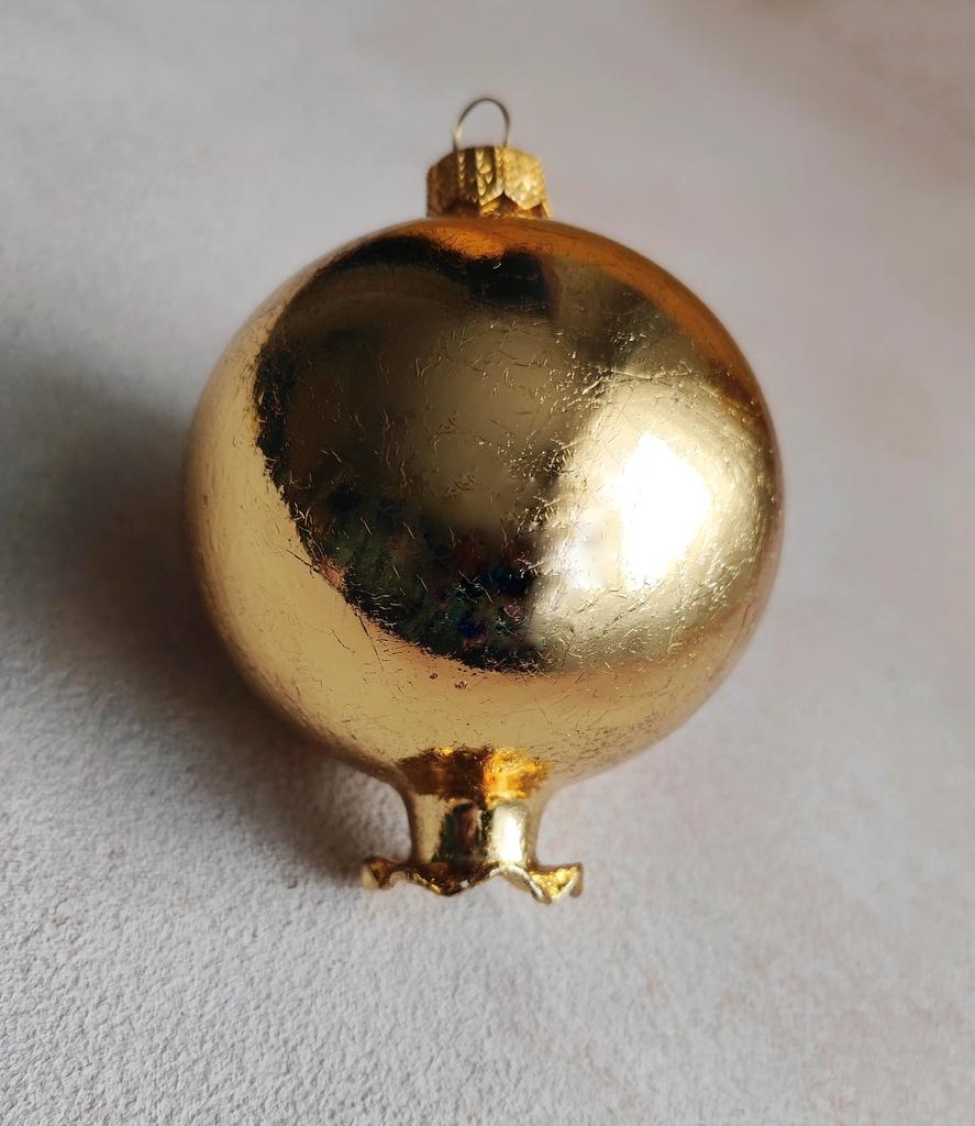 ИГРУШКА НА ЕЛКУ РУЧНОЙ РАБОТЫ, "ГРАНАТ БОЛЬШОЙ" ЗОЛОТОЙ