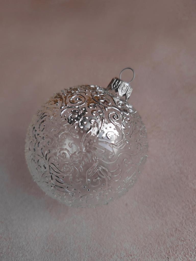 СЕМПЛ! НОВОГОДНЯЯ ИГРУШКА НА ЕЛКУ РУЧНОЙ РАБОТЫ, ШАР "ИНЕЙ"