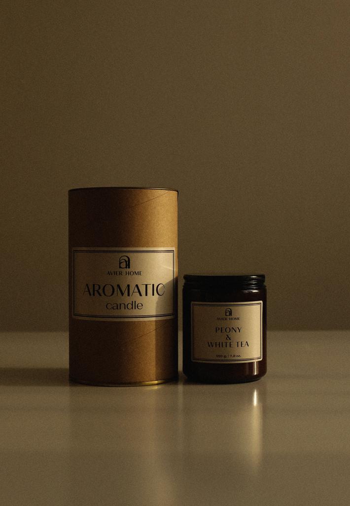 Свеча ароматическая | PEONY & WHITE TEA | 220 гр.